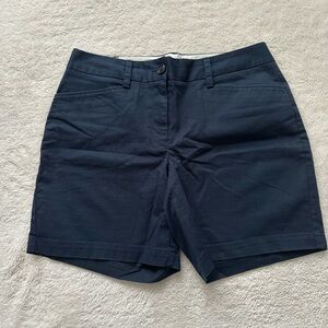 NWT Lands End size 8 navy blue shorts
